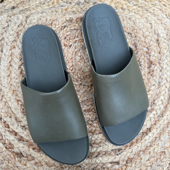 Sorel Women’s Sz 7 Olive Green Slide Sandals - Picture 1 of 7